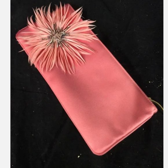 Kate Spade Handbags - Vintage Pink Kate Spade Clutch